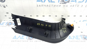Обшивка двери багажника правая Ford Escape MK4 20-26 черная, потерта