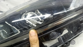 Фара передня права Ford Escape MK4 20-22 галоген + LED DRL, під полірування, подряпини