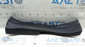 Накладка порога задняя правая Toyota Rav4 19-25 hybrid черная, царапины