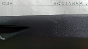 Обшивка арки ліва Toyota Rav4 19-25 чорна, подряпини
