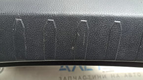 Накладка проема багажника Toyota Rav4 19-25 черная, царапины