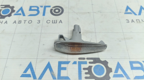 Поворотник в крыло передний левый Mitsubishi Lancer 10-17