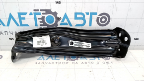 Кронштейн крыла передний правый Nissan Altima 13-18