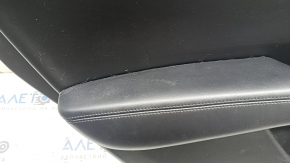 Обшивка двери карточка задняя левая Lincoln MKZ 17-20 черная с черной вставкой кожа, подлокотник черная кожа, вставка алюминий, под пищалку, с ручкой, надрыв ткани, подлокотник под химчистку, побелела кожа