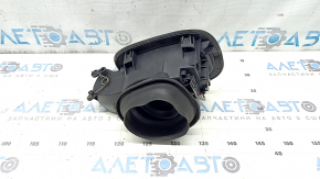 Корпус лючка бензобака Ford Fusion mk5 13-20 под замок, надорван уплотнитель