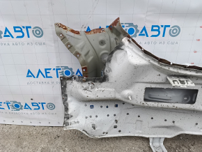 Вид внутренней части кузова Nissan Leaf 18-24, с креплениями и без повреждений