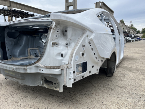 Четверть крыло задняя правая Ford Fusion mk5 13-20 на кузове, белая