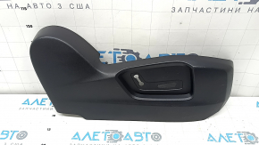 Накладка боковая пассажирского сиденья правая Mazda CX-5 19-25 черная, под электро, царапины