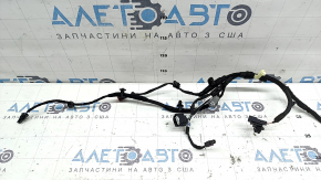 Проводка дверей багажника Jeep Grand Cherokee WL 21-26