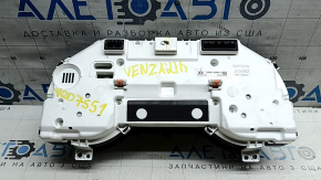 Щиток приборов Toyota Venza 21-23 дисплей 4.2", 212к, царапины, надломано крепление