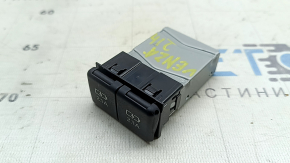 USB Hub Toyota Venza 21-22 зламана засувка