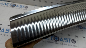 Накладка проема багажника Audi A5 F5 17-25 5D черная, с хромом, царапины