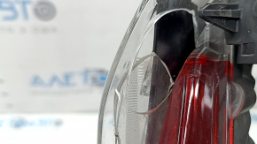 Фонарь заднего бампера левый Toyota Prius 50 Prime 17-22 разбито стекло, сломано крепление, сломан патрон лампочки