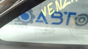 Форточка глухе скло задня права Toyota Venza 21-24 хром, тонування, зламані напрямки