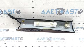 Накладка передньої стійки верхня ліва Audi A5 F5 18-25 5D чорна, подряпини