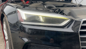 Фара передня права у зборі Audi A5 F5 18-19 LED, жовтить LED, подряпини, під полірування