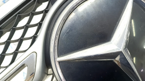 Решетка радиатора в сборе grill Mercedes W167 GLE 20-23 под радар и камеру, с эмблемой, сколы, потерта