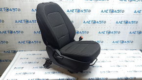 Сиденье пассажирское Ford Escape MK4 23-26 без airbag, механическое, ткань черная, серая строчка, под чистку, нет бегунка на обшивке
