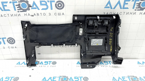 Накладка коліна водія Subaru Forester 25-26 чорна з накладками, подряпини