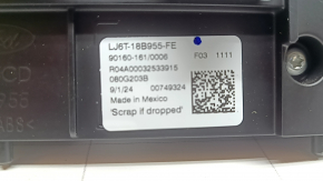 Монитор, дисплей, навигация Ford Escape MK4 20-26 8" потертость, царапины