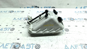 Поворотник правый Ford Escape MK3 17-19 рест, белый с птф, под полировку