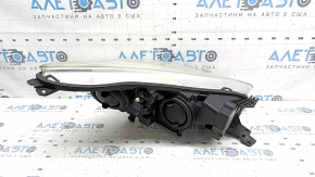 Фара передняя левая в сборе Ford Escape MK3 17-19 рест ксенон+led светлая, под полировку, царапины, паутинка
