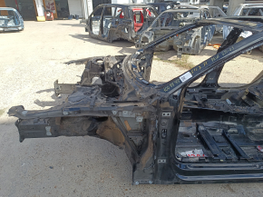 Четверть передняя левая Audi A5 F5 18-25 5D на кузове, черная, крашеная 0.2-0.3