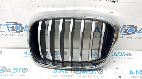 Решітка радіатора grill ліва BMW X3 G01 18-21 ніздря, хром обрамлення + сіра решітка, тички