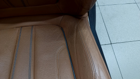 Сиденье водительское BMW 5 G30 17-20 с airbag, электрическое, подогрев, кожа Dakota, светло-коричневая, Sport, с подголовником, потерто, царапины