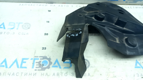 Накладка склянки права Ford Escape MK4 20-26 зламане кріплення