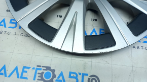 Колпак колісний Toyota Camry v70 18-24 сірий, скол, подряпини