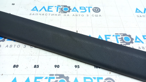 Накладка порога внутренняя передняя левая Toyota Camry v70 18-24 серая, потерта, царапины