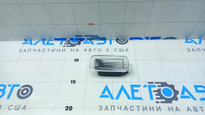 Плафон освещения багажникаToyota Camry v70 21-24