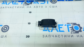 Плафон освещения багажникаToyota Camry v70 21-24