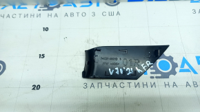 Заглушка внутренней ручки двери передней правой Toyota Camry v70 18-24 черная, царапина