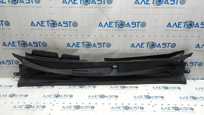 Решетка дворников пластик Toyota Camry v70 18-24 с уплотнителем, трещина, тычка