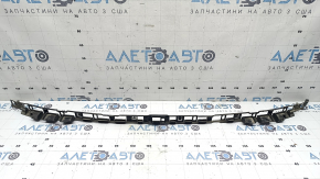 Абсорбер переднього бампера BMW 5 G30 17-20 нижній, надломи, зламане кріплення