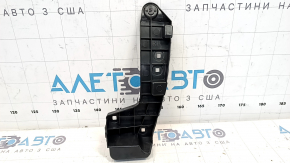 Кріплення заднього бампера нижнє праве Toyota Camry v70 18-18