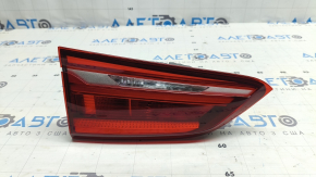 Фонарь внутренний двери багажника левый BMW X1 F48 16-22 галоген