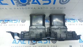 Дефлектор воздуховод торпеды центральный Toyota Camry v70 21-24