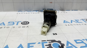 Прикуриватель передней панели Toyota Camry v70 18-24 с беж накладкой