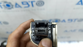 USB Hub Toyota Camry v70 21-24, бежева накладка