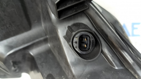 Фара передня ліва Toyota Camry v70 21-24 галоген+LED, подряпина, скол, пісок