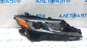 Фара передня права Toyota Camry v70 21-24 галоген+LED, світла, пісок