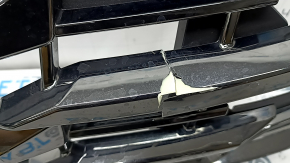 Решетка радиатора grill в сборе Hyundai Tucson 25-26 темный хром, Limited, под камеру, надломана