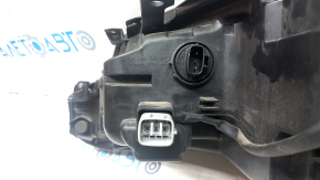 Фара передня права Toyota Camry v70 21-24 галоген+LED, світла, пісок