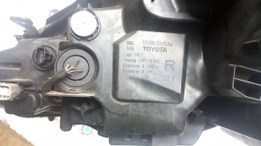 Фара передня права Toyota Camry v70 21-24 галоген+LED, світла, пісок