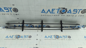 Нижняя решетка переднего бампера Ford Focus mk3 15-18 ST-Line