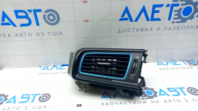 Дефлектор воздуховода торпеды левый Kia Niro 17-19 cветло-серый с глянцевым покрытием и синими акцентами