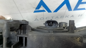 Противотуманная фара птф правая Kia Niro 17-19 HEV, PHEV сломано крепление, песок